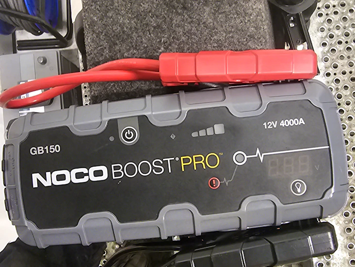 Noco startbooster 4000 a - boost pro gb150