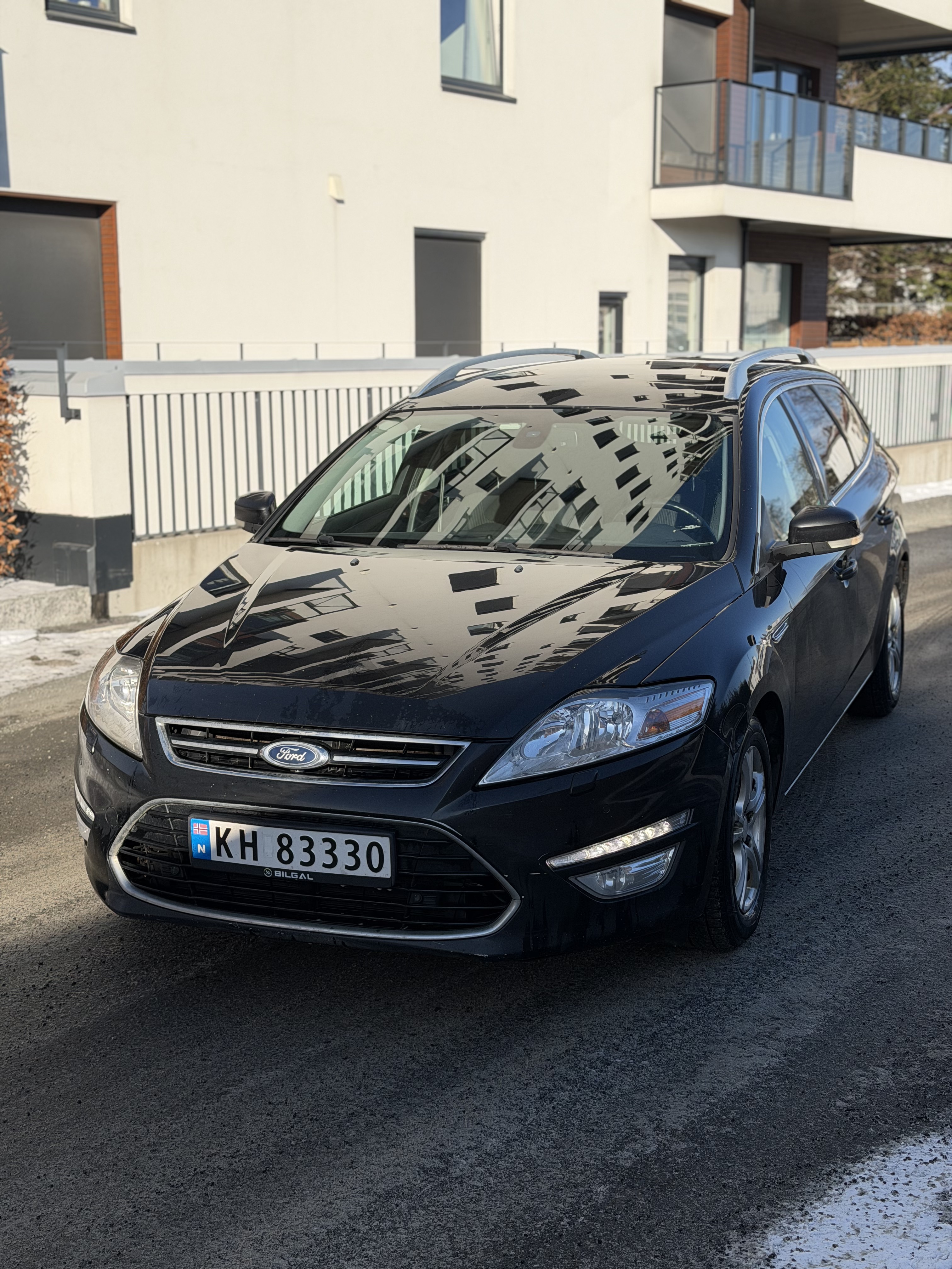 Ford mondeo 2012 - 5 seter m/ isofix