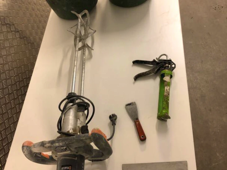 Betong visp med tillbehör