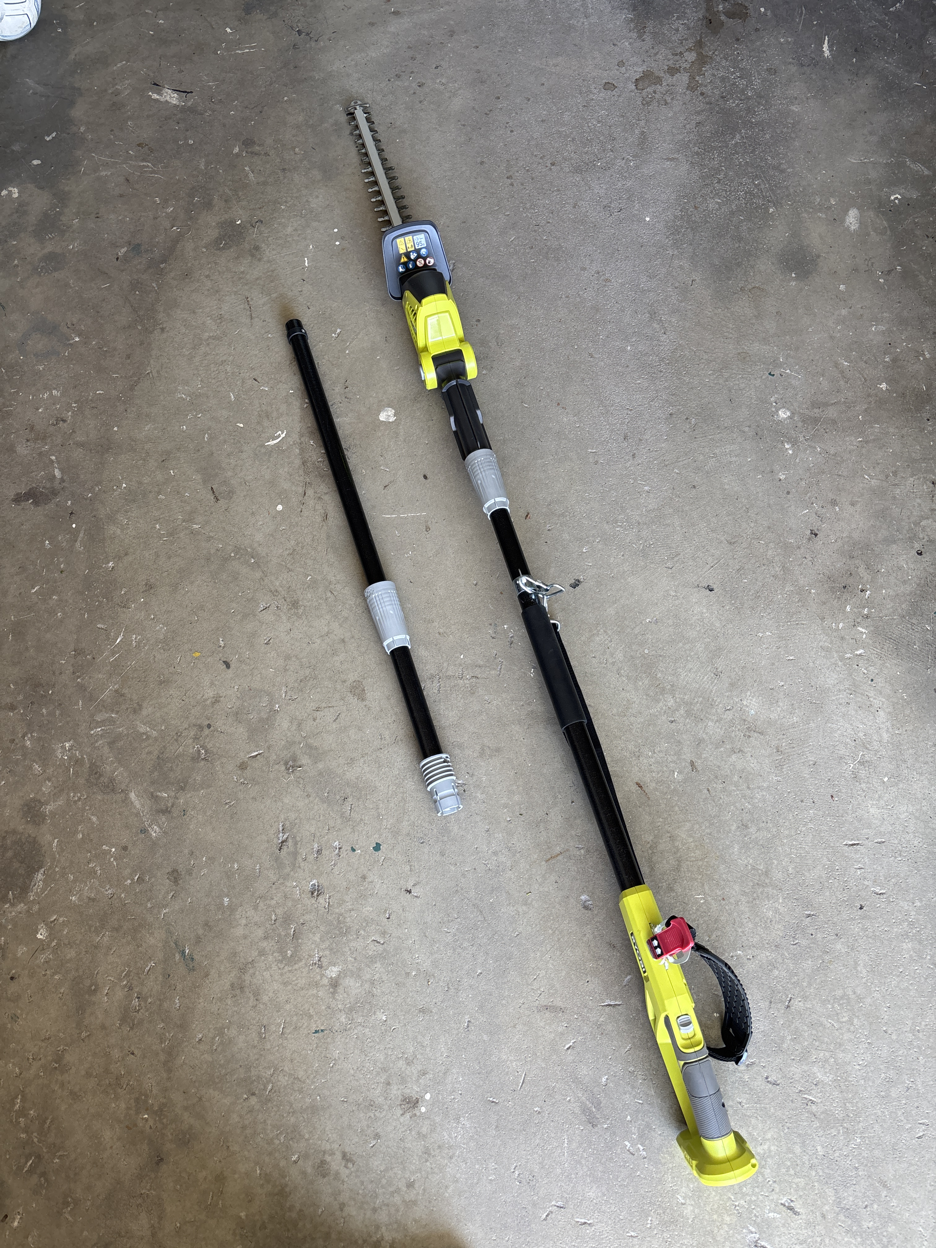 Ryobi häcksax extra lång - batteridriven