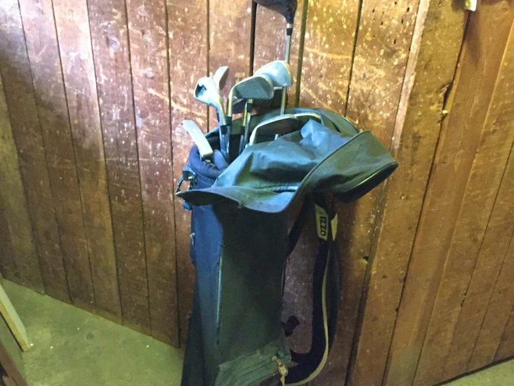 Golfset: järnset, driver och golfbag