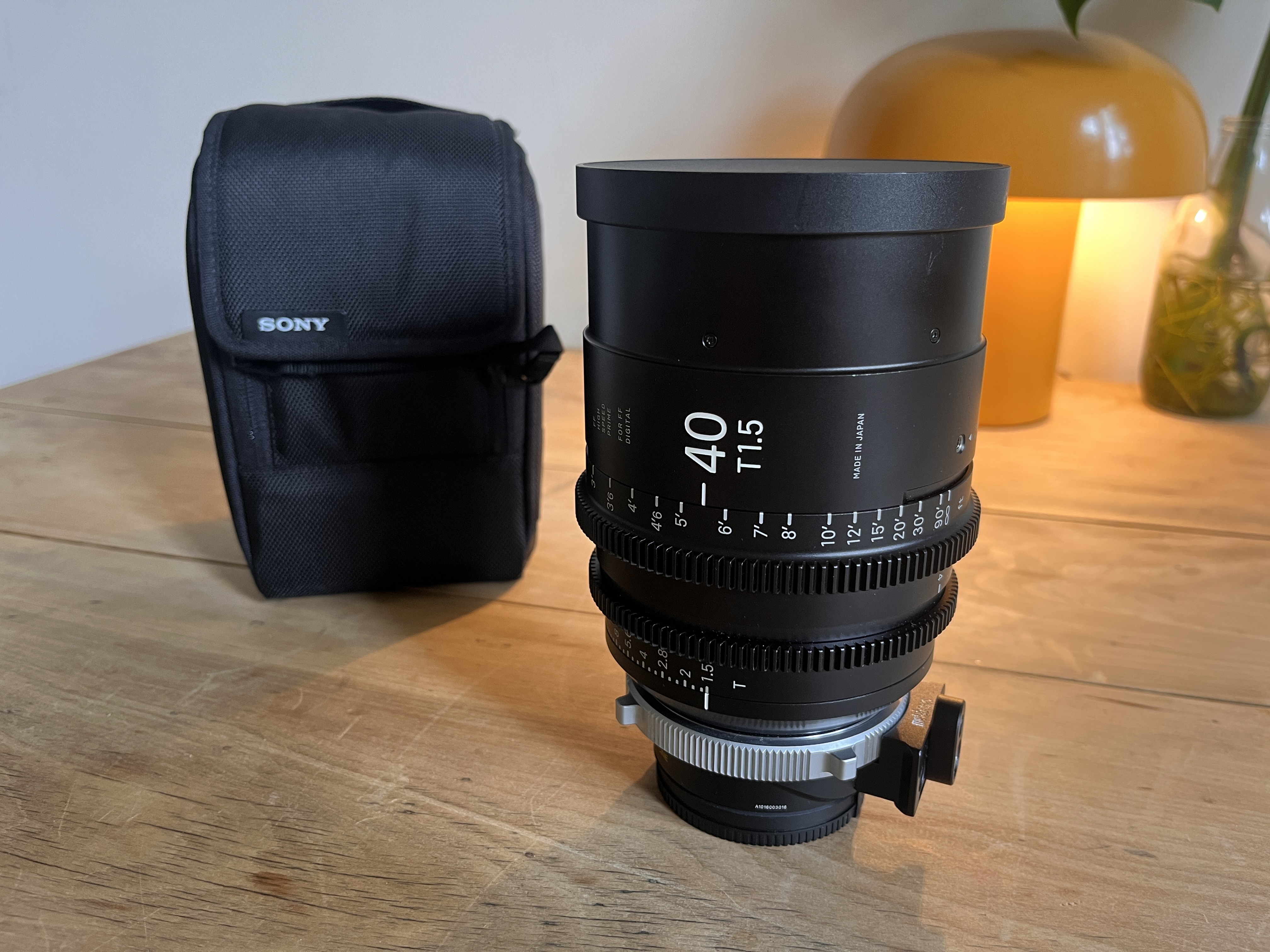 Sigma cine 40mm t1.5 ff - canon ef mount / sony emount adapter