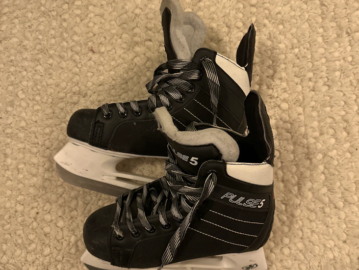 Hockeyskridskor - 36