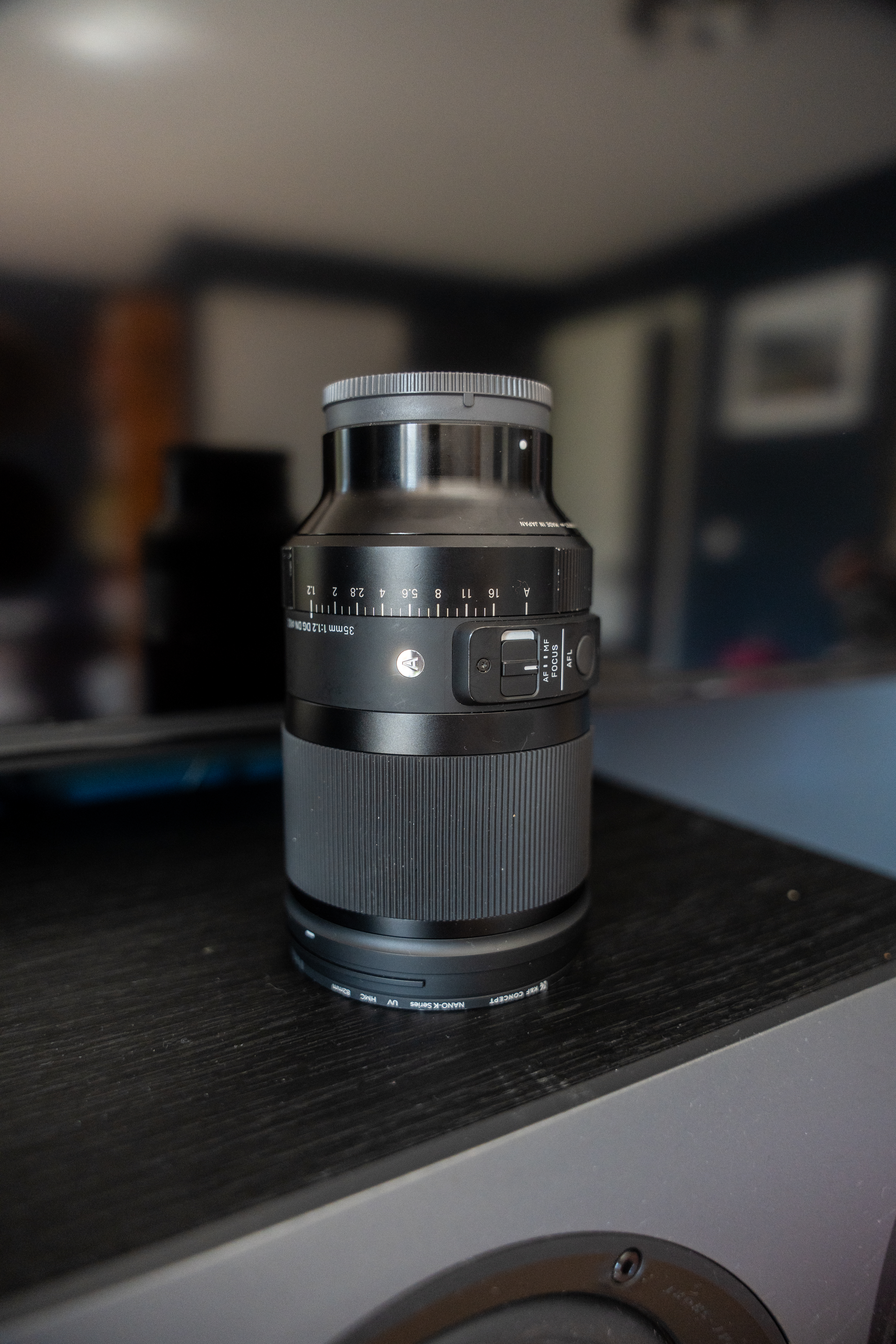  sigma 35mm f/1.2 dg dn art lens (sony e / leica l)