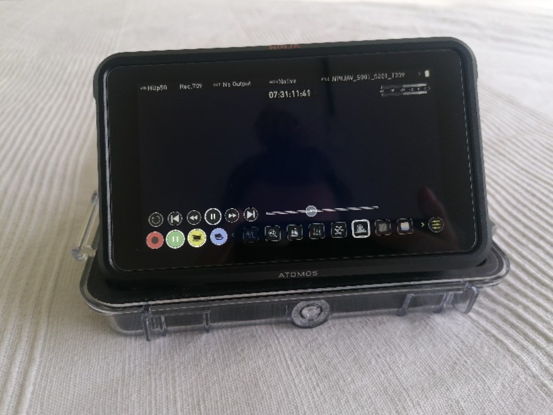 Ninja v monitor / recorder + 2tb hårddisk