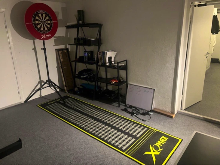 Dartavla inkl ställning