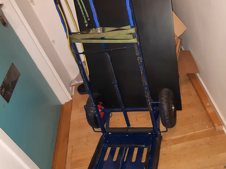 Biltema pirra. klarar upp till 200kg