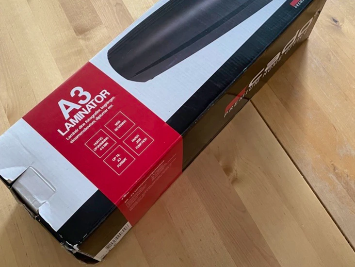 Laminatet / lamineringsmaskin a4 och a3!