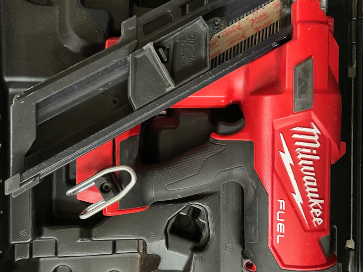 Milwaukee spikerpistol