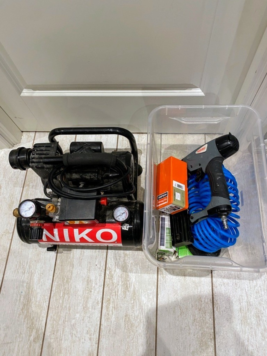 Niko dykkertpistol og kompressor