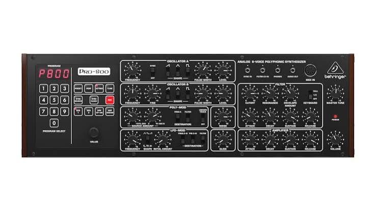 Behringer pro-800 -analogisyntetisaattori