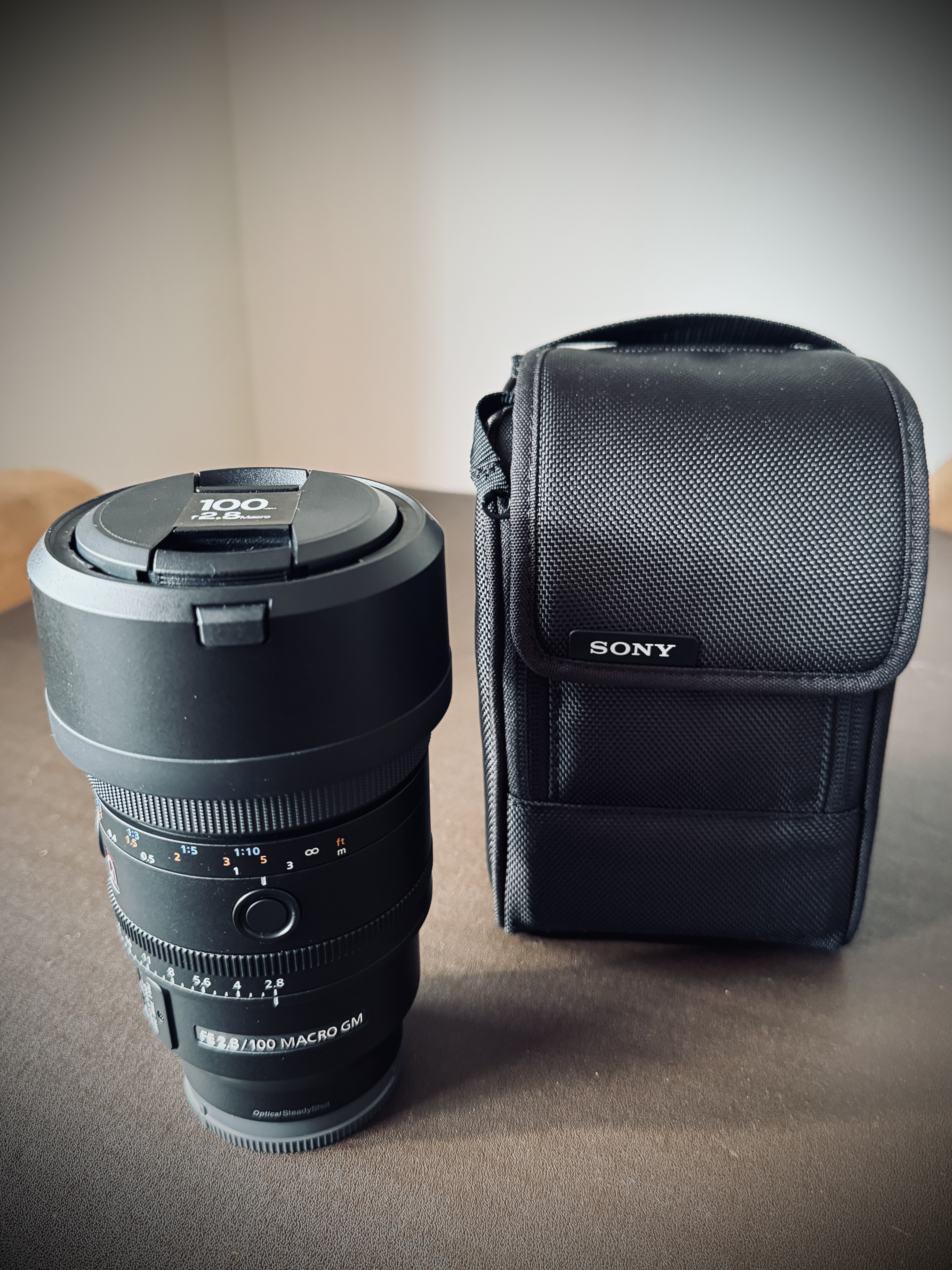 Sony g-master 100mm  f2.8 macro lens