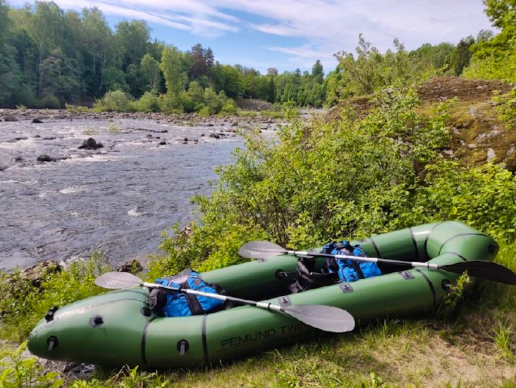 Til leie dobbel-packraft med alt utstyr