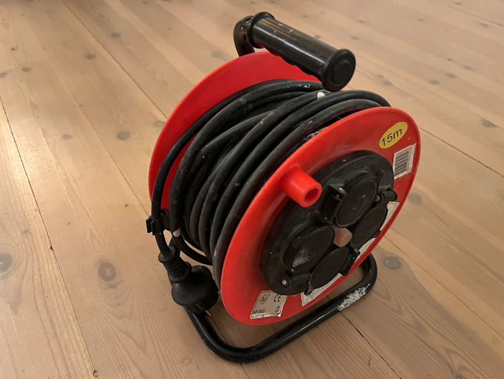 Skjøteledning / kabeltrommel 15m