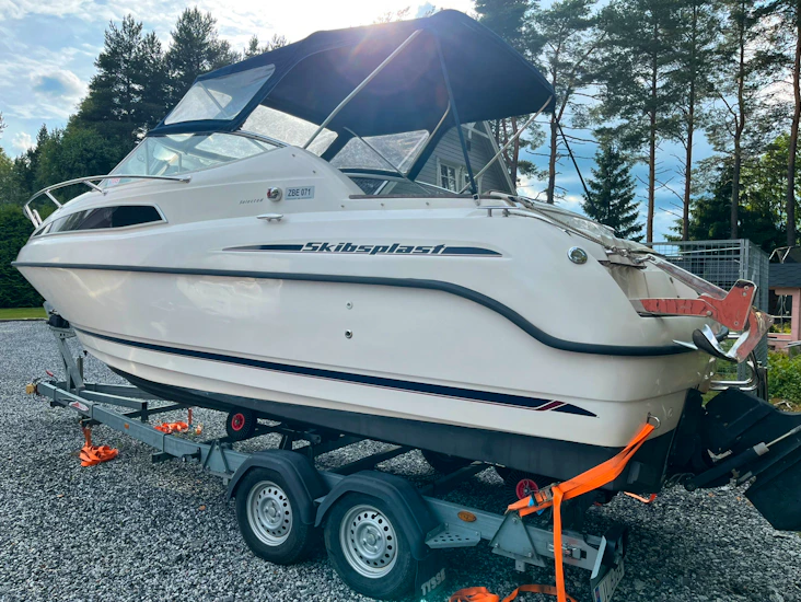 Båthenger til frakt, service, rengjøring eller vinterlagring til leie!