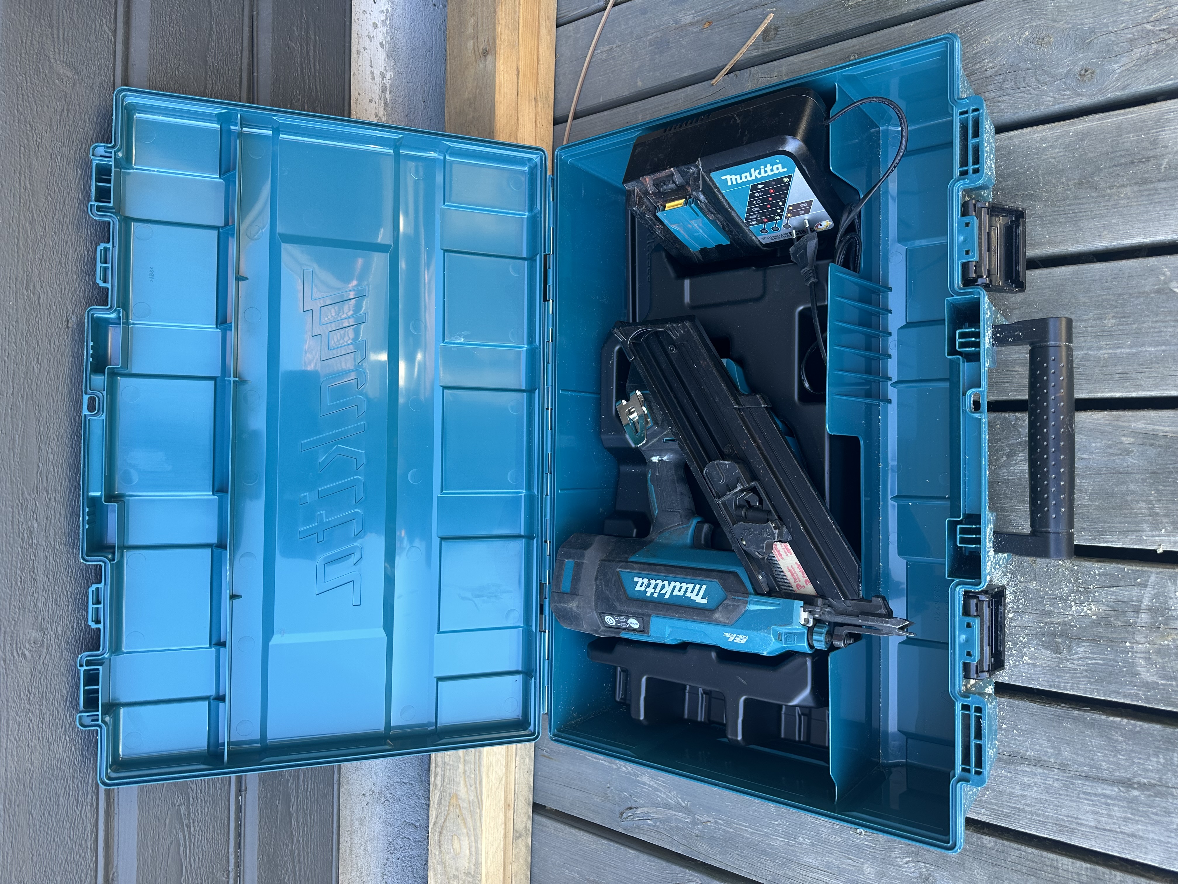 Makita batteripistol 50-90mm