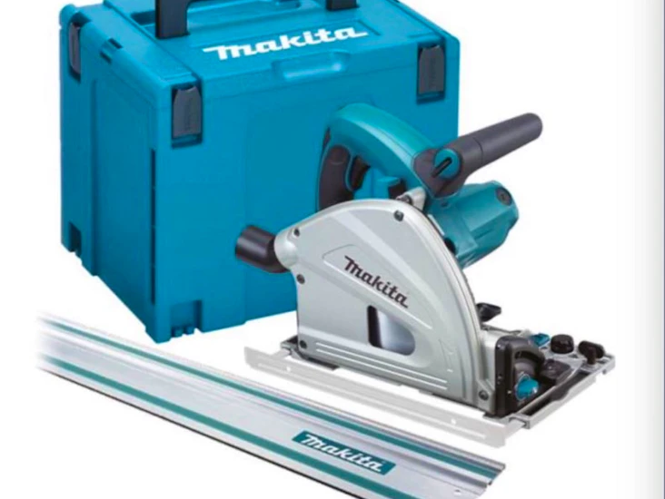 Sänksåg makita sp6000 + två styrskenor