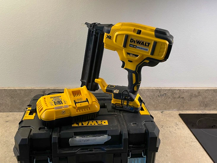 Dyckertpistol från dewalt (ink. dyckert)