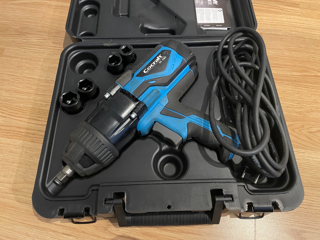 Elektrisk muttertrekker i koffert