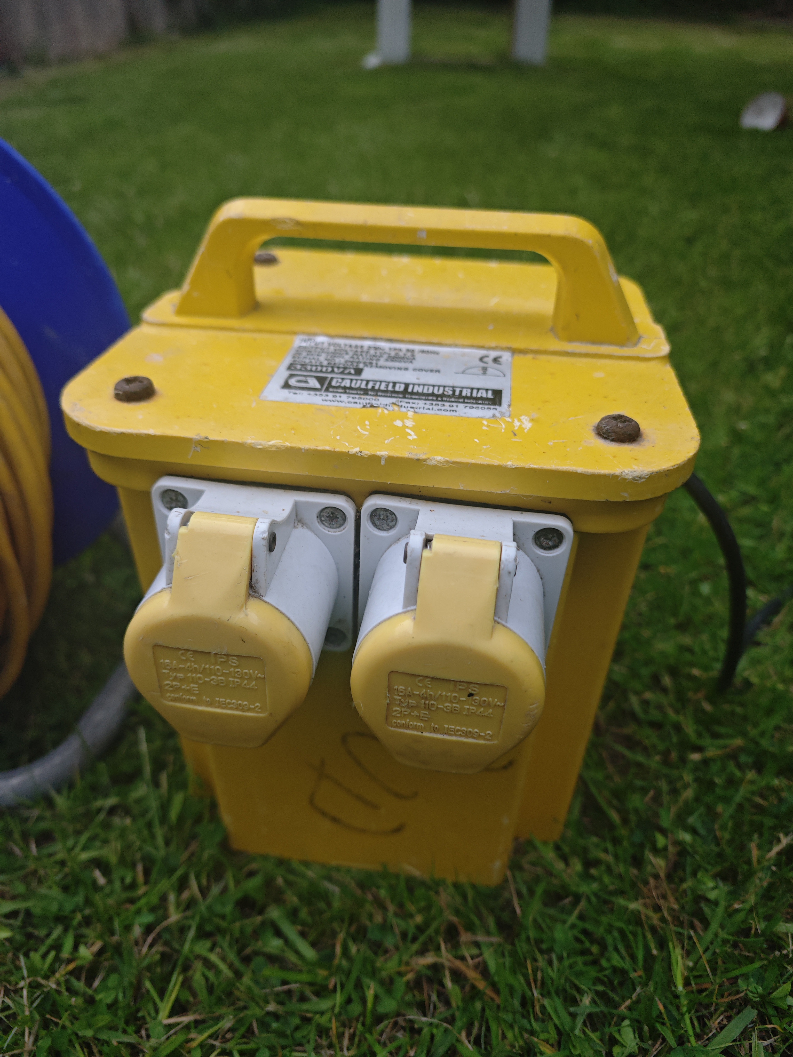 110volt 3.3kva  transformer and extension 