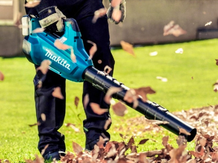 Makita akkulehtipuhallin (36v)