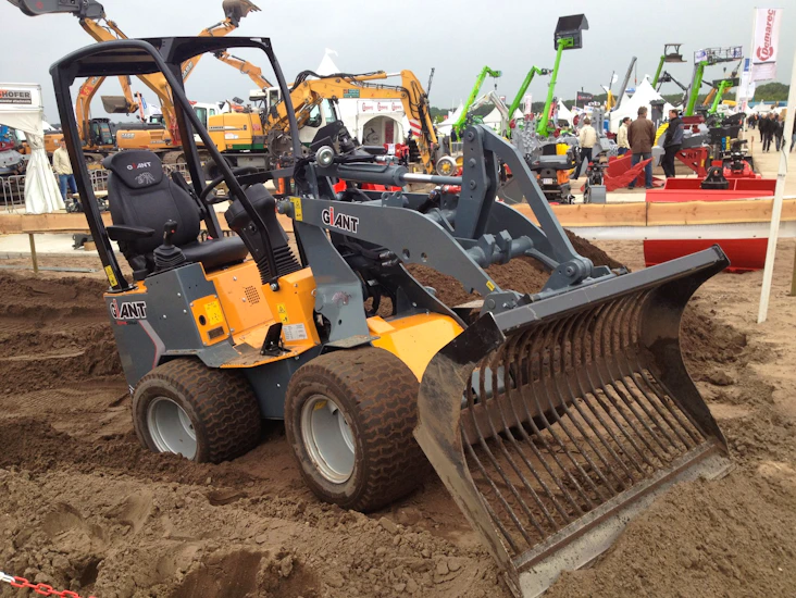 Giant d 204 kompaktlaster