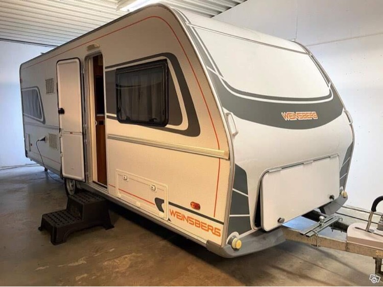 Weinsberg 550 qdk "barnkammare"