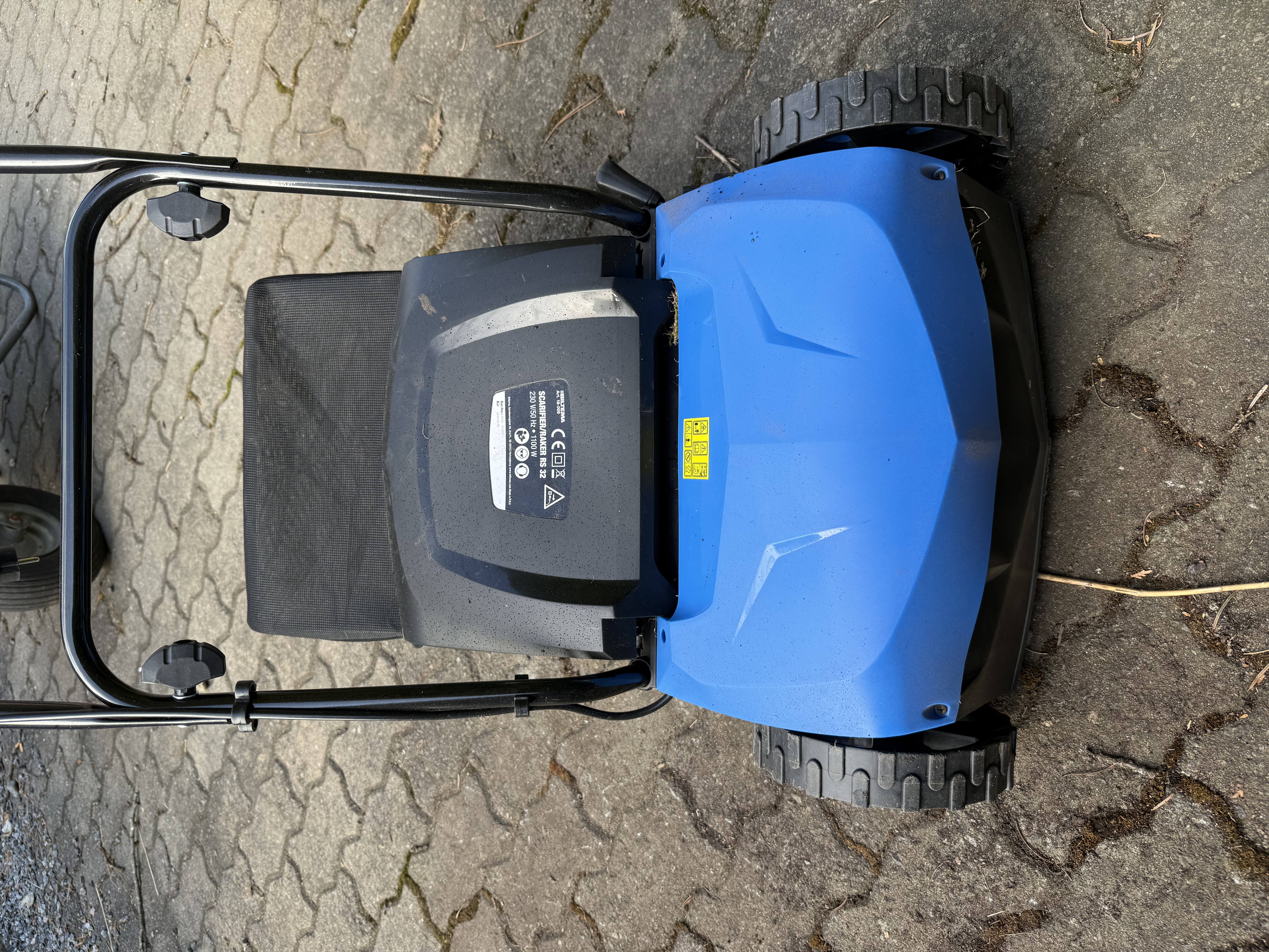 Vertikalskjærer / mosefjerner