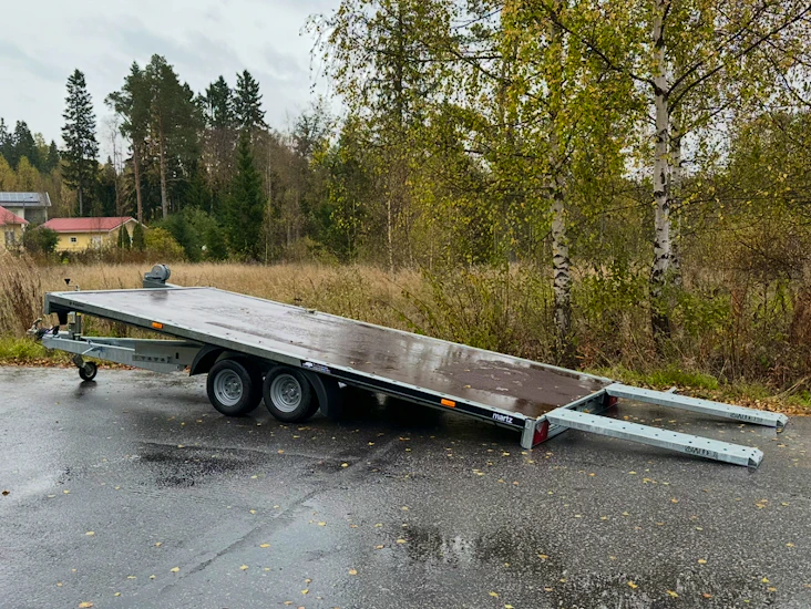 Vuokrataan martz gt kippaava lavetti 450 x 200 / 3000 kg