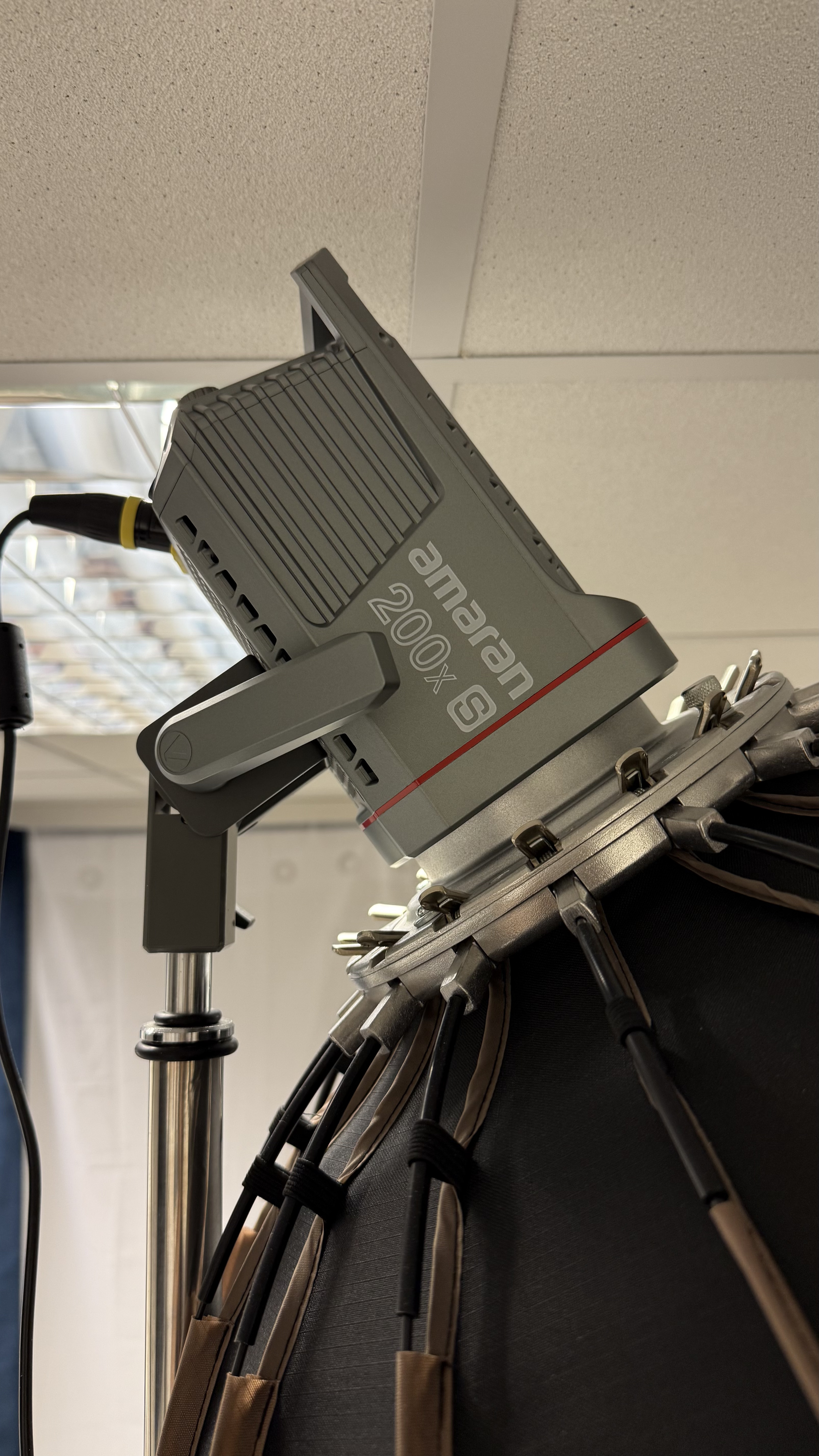 V🎥 pro lighting kit: amaran 200x s + smallrig ra‑d85 softbox + ambitful c‑stand