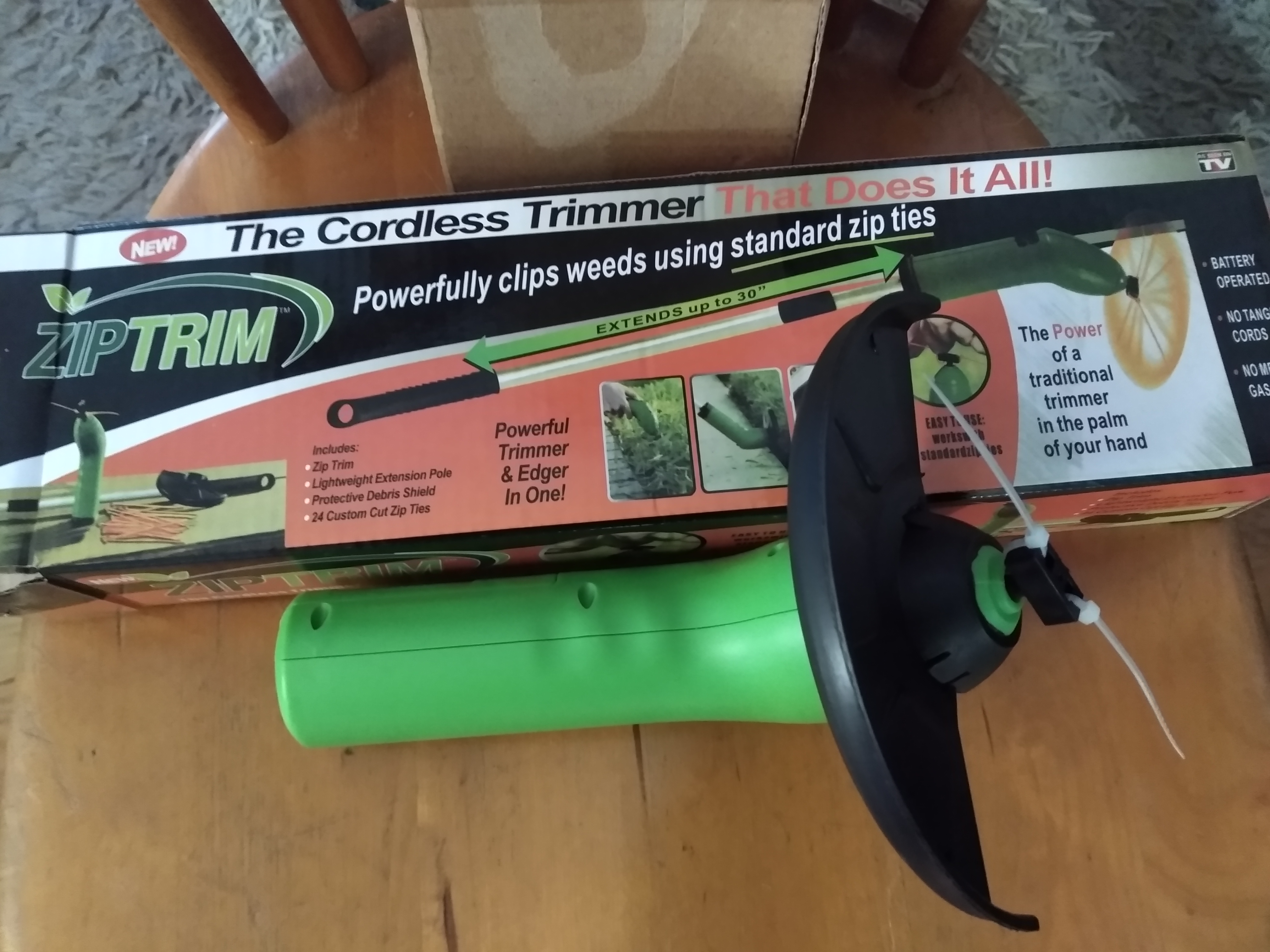 Batterier driven grästrimmer röjsåg 