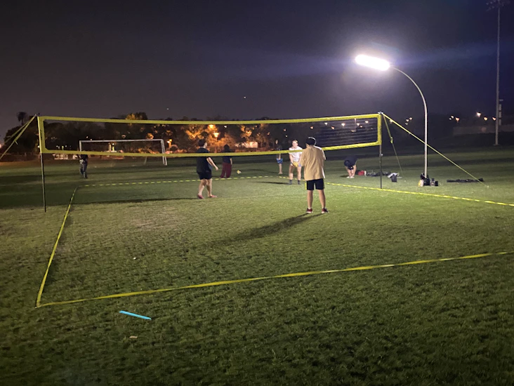 Night grass/sand volleyball rental kit