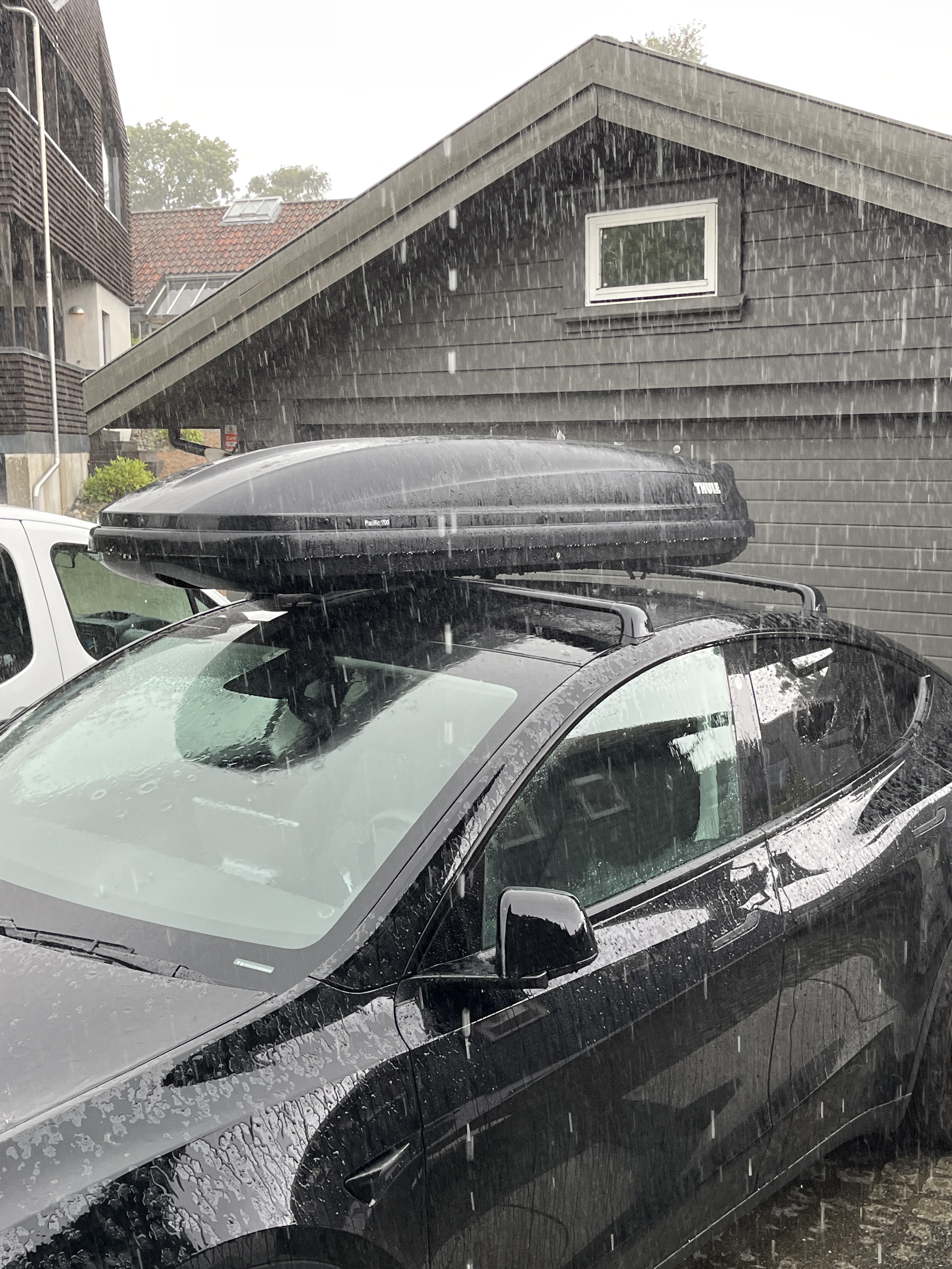 Thule 700 stor takboks