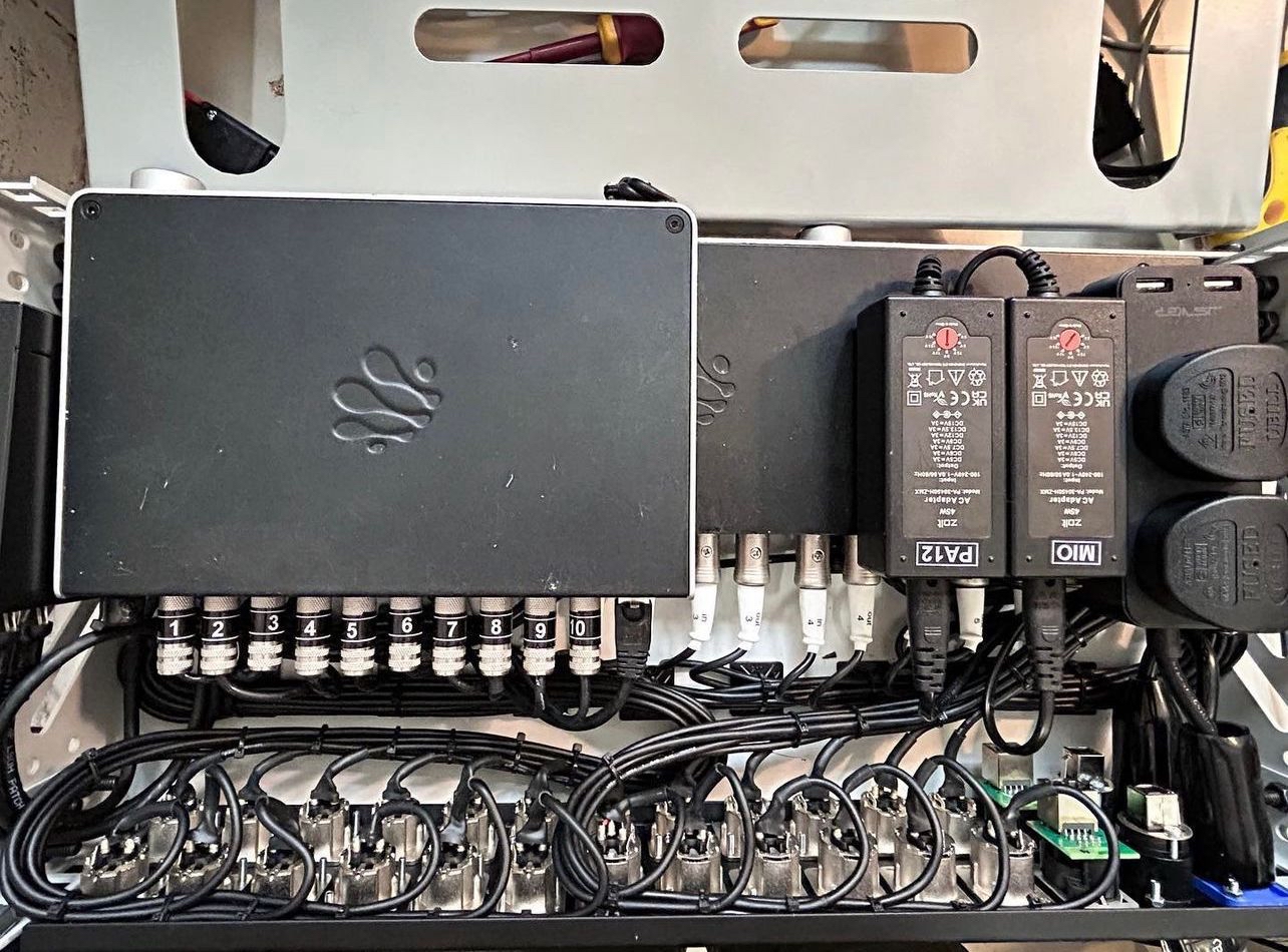 Live playback rig (redundancy)