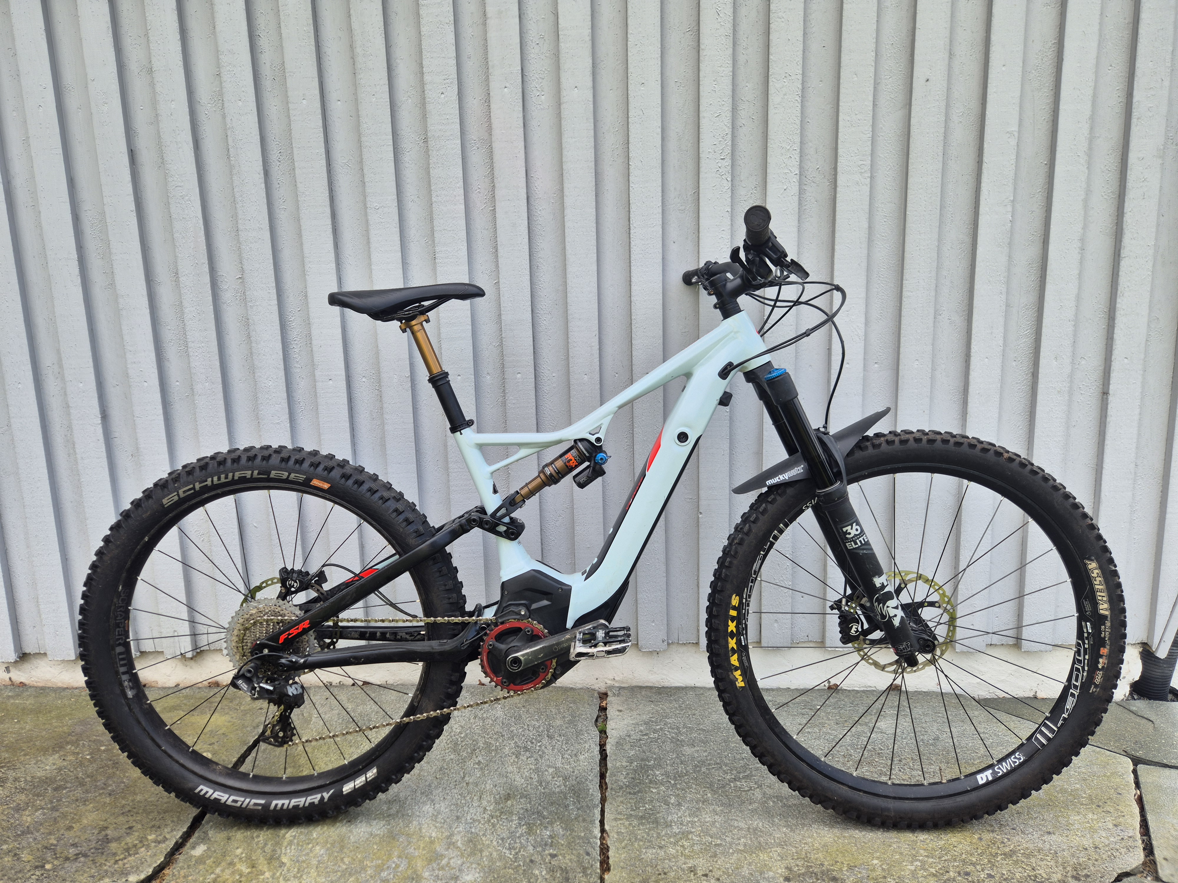 Elektrisk fulldemper str m+ (170-185 cm) specialized turbo levo 