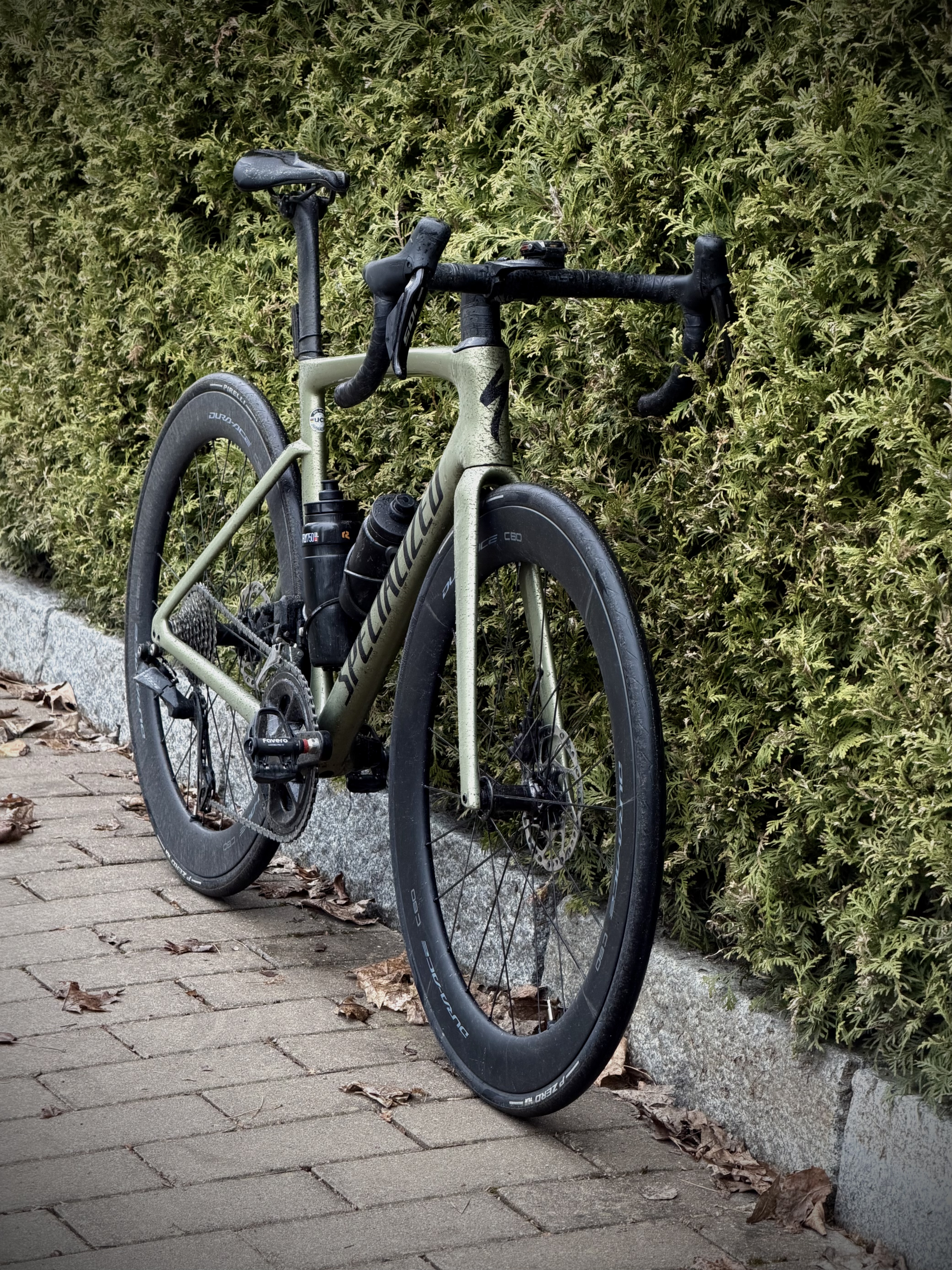 Hiilikuitumaantiekiekot shimano dura-ace c60 