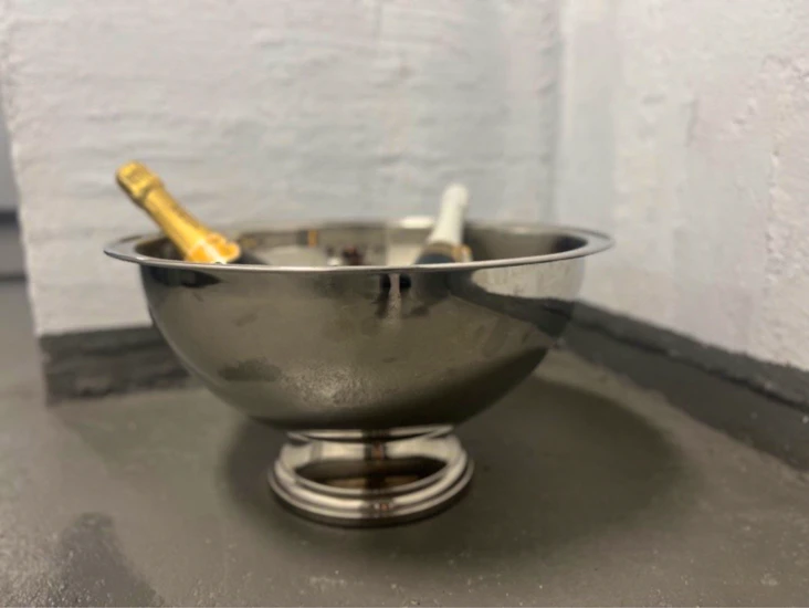 Stor champagnekjøler 🍾🥂 (m/sabel)🗡️