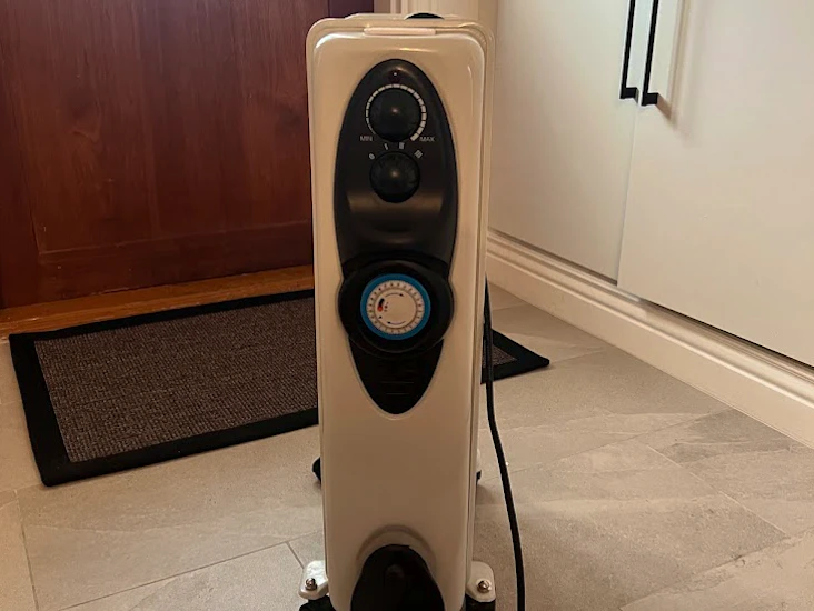 Oljelamellradiator med fläkt 2400w 230v