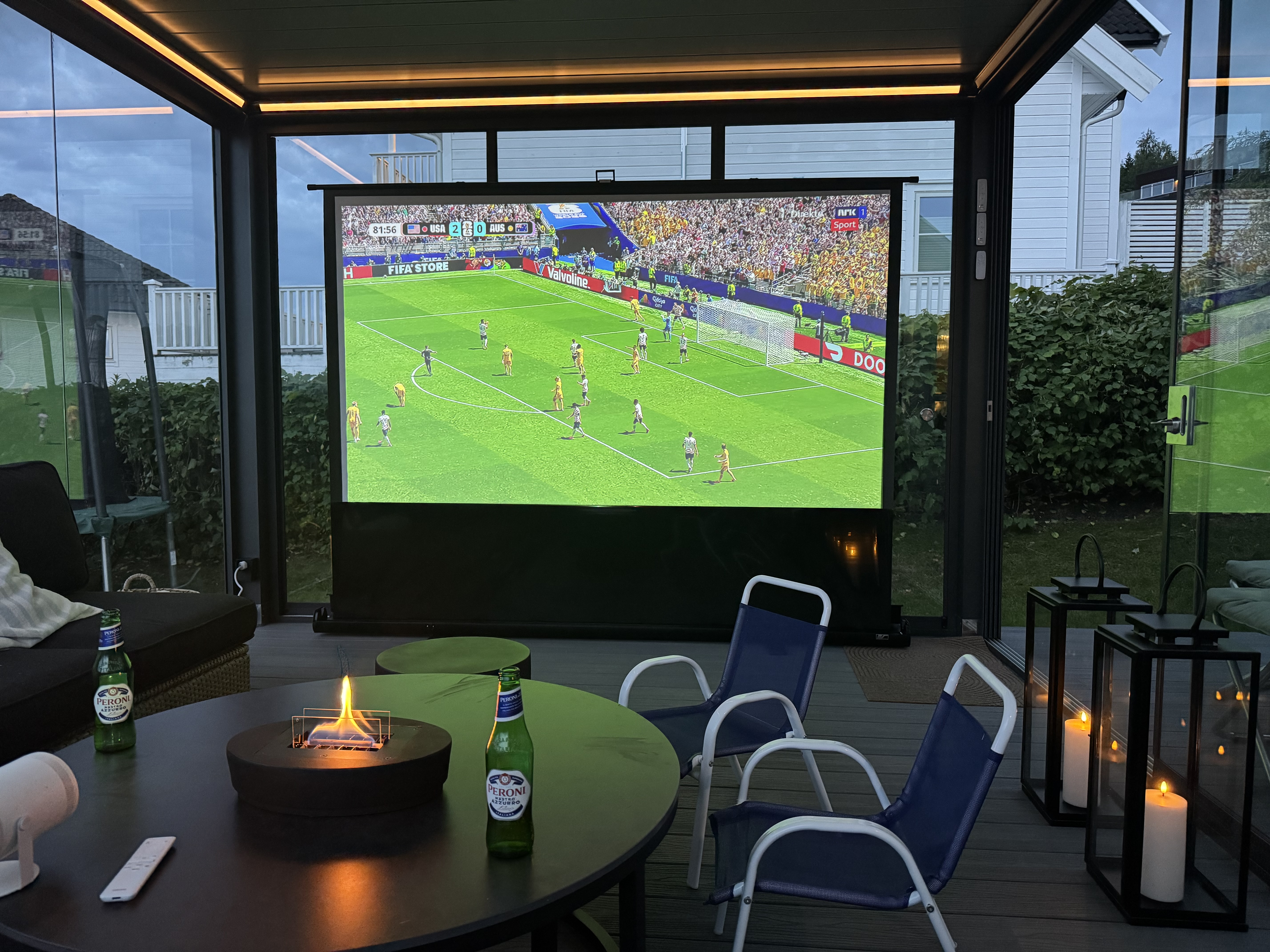 Samsung freestyle 2 prosjektor og bærbar lerret