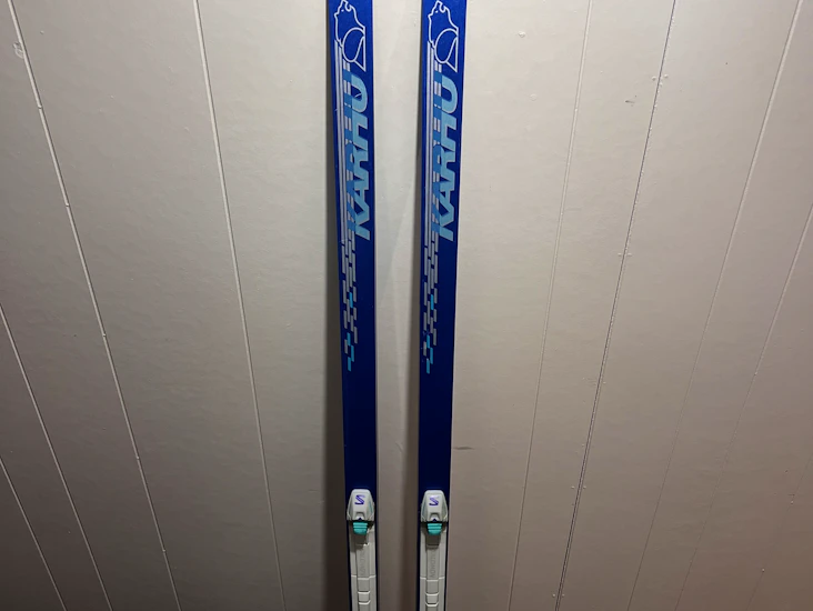 For heights 5’11”- 6’, cross country skis.