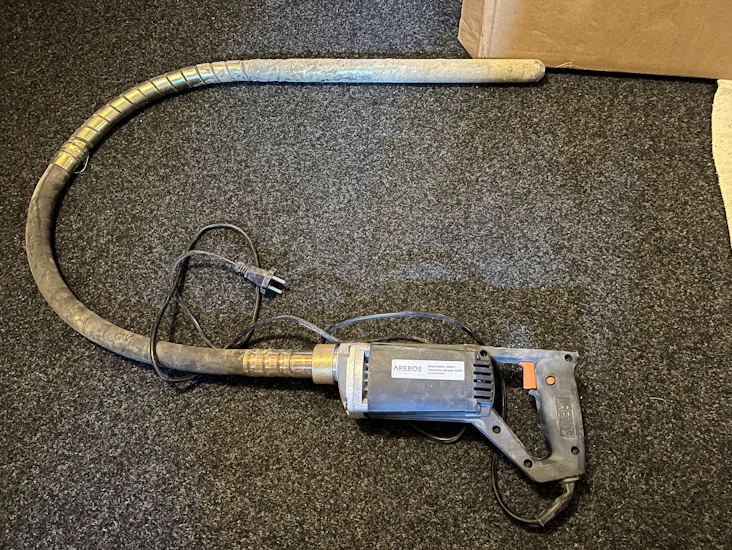 Handhållen betongvibrator