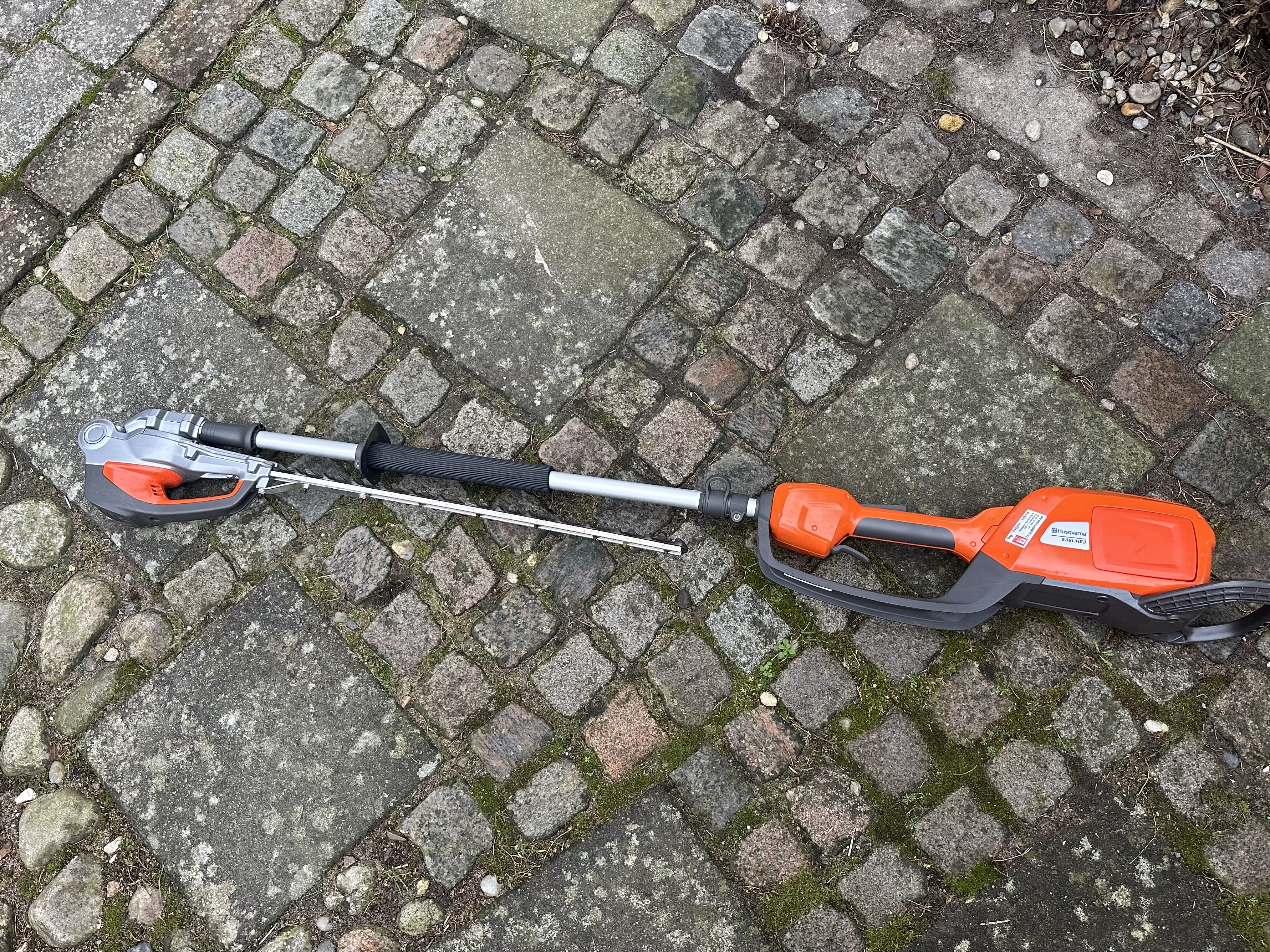 Husqvarna  lång häcksax