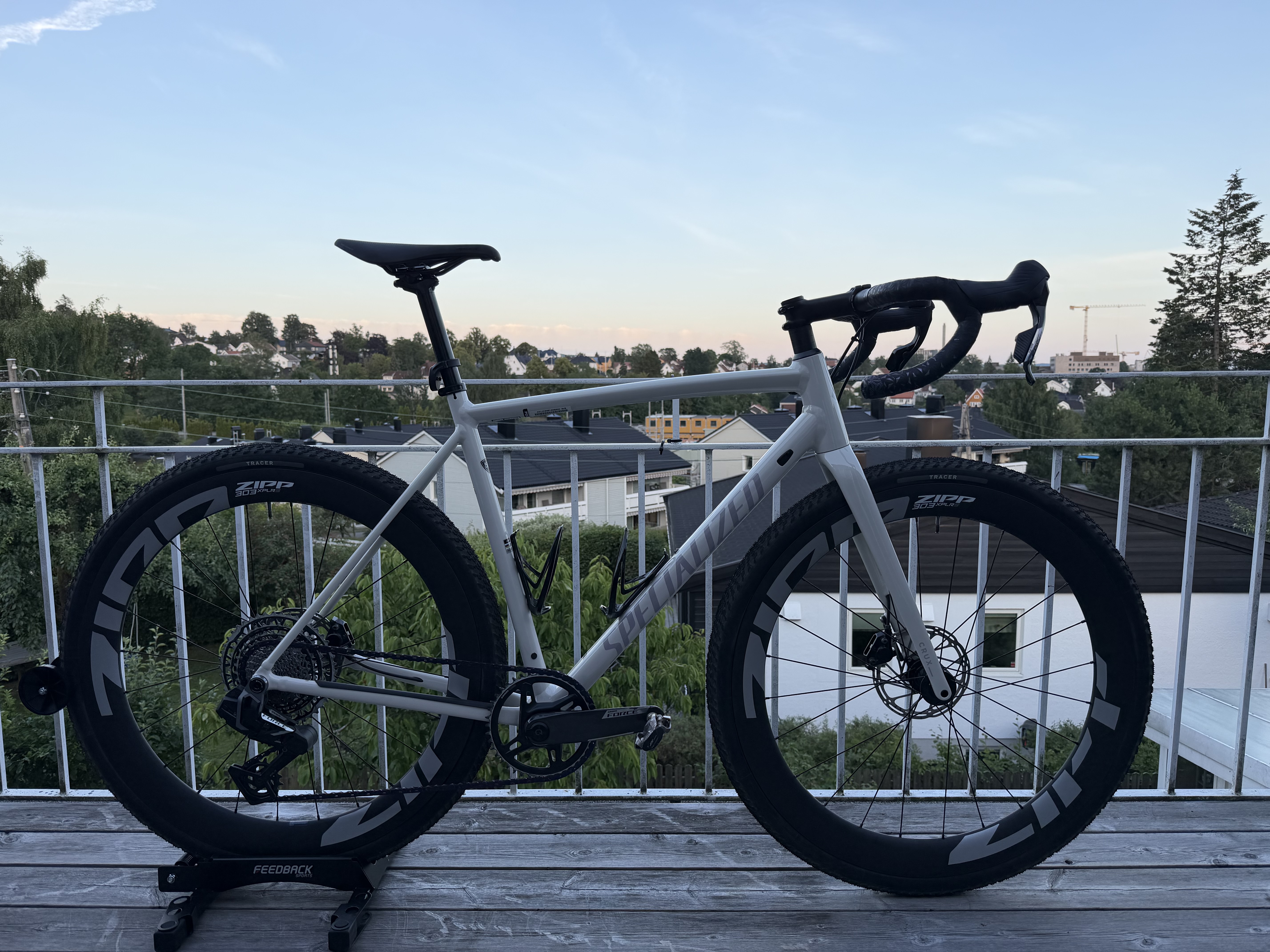Grussykkel / gravel bike - specialized crux dsw size 56