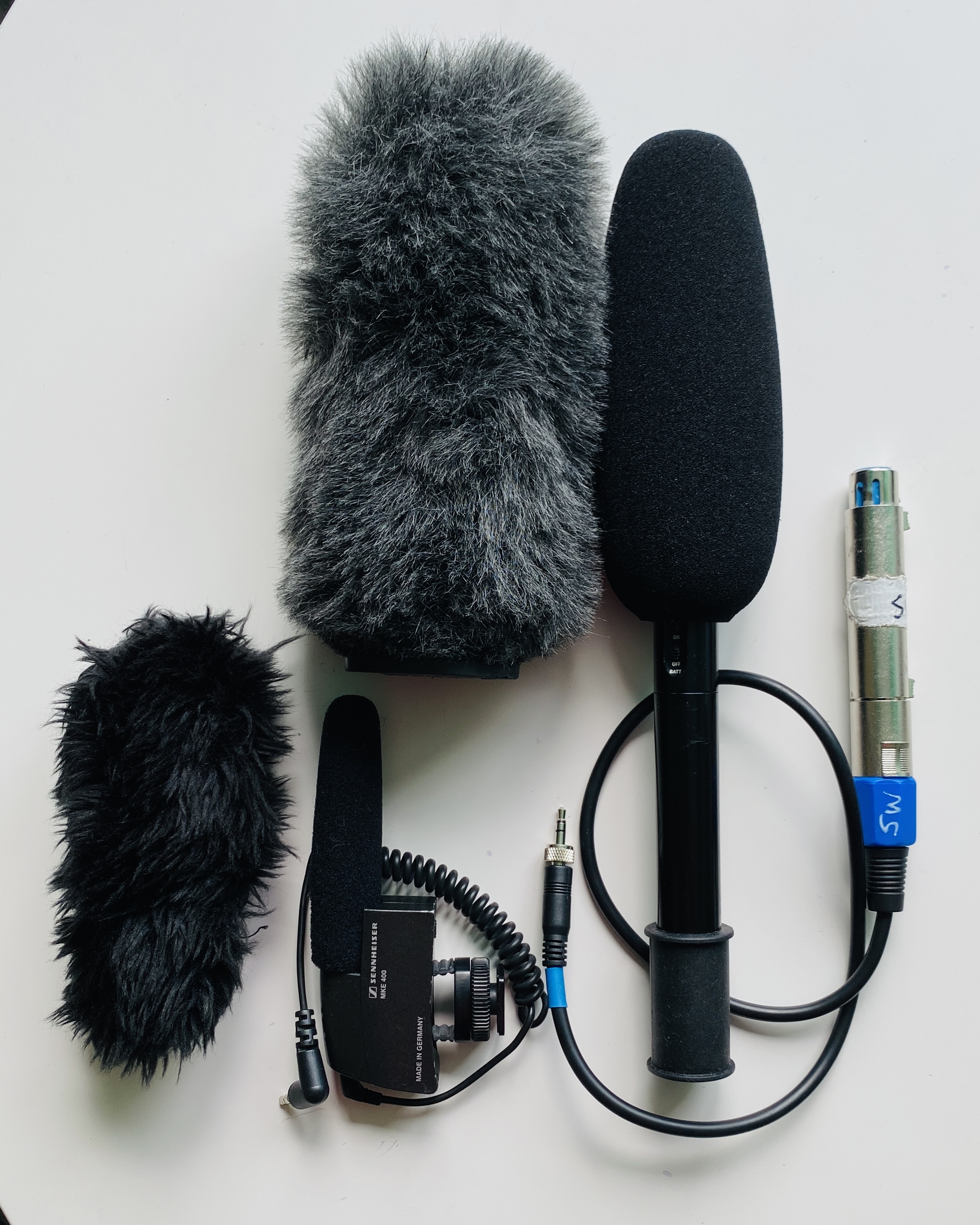 Shotgun mic + top mic