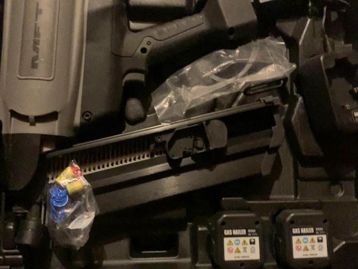 Spikerpistol på gass