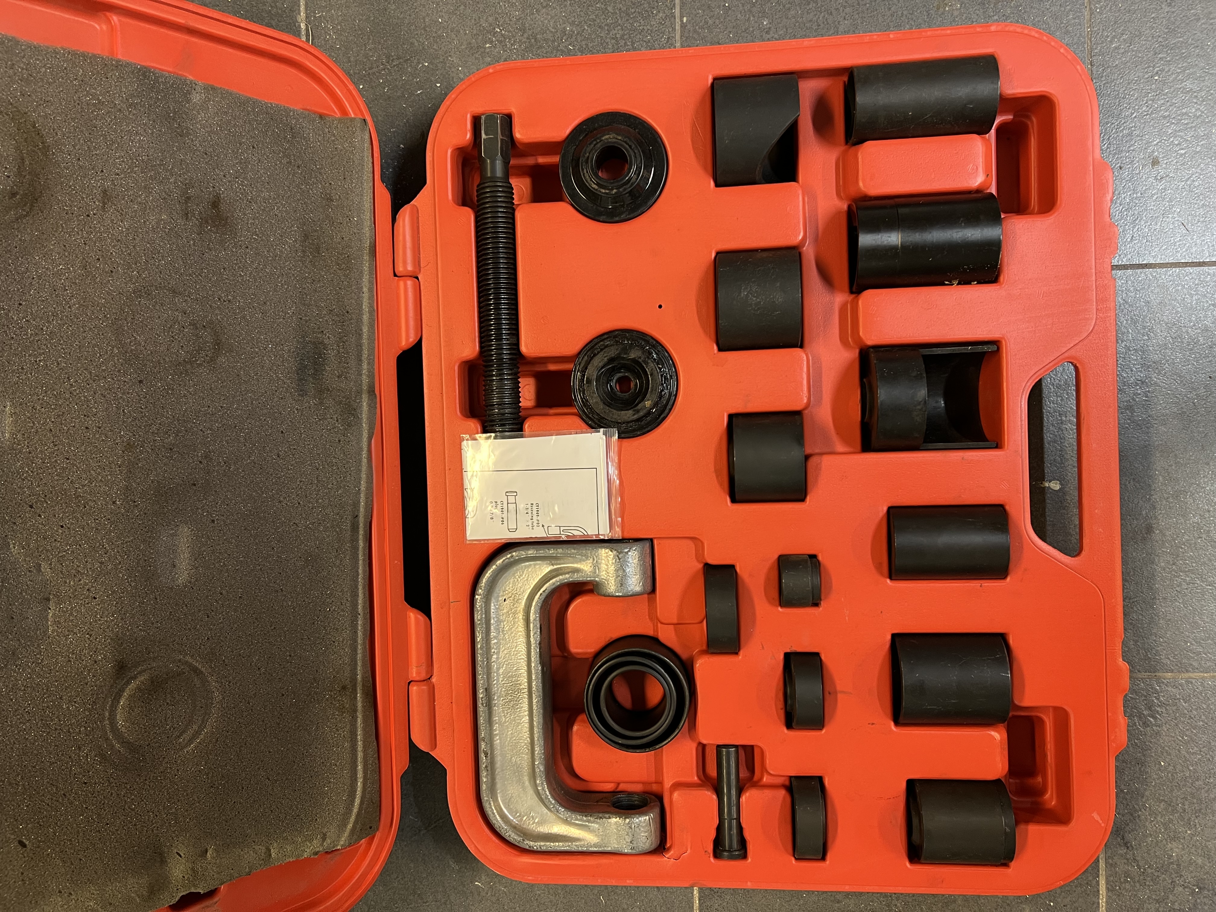 Bærekule avtrekker til store biler /lett lastebil