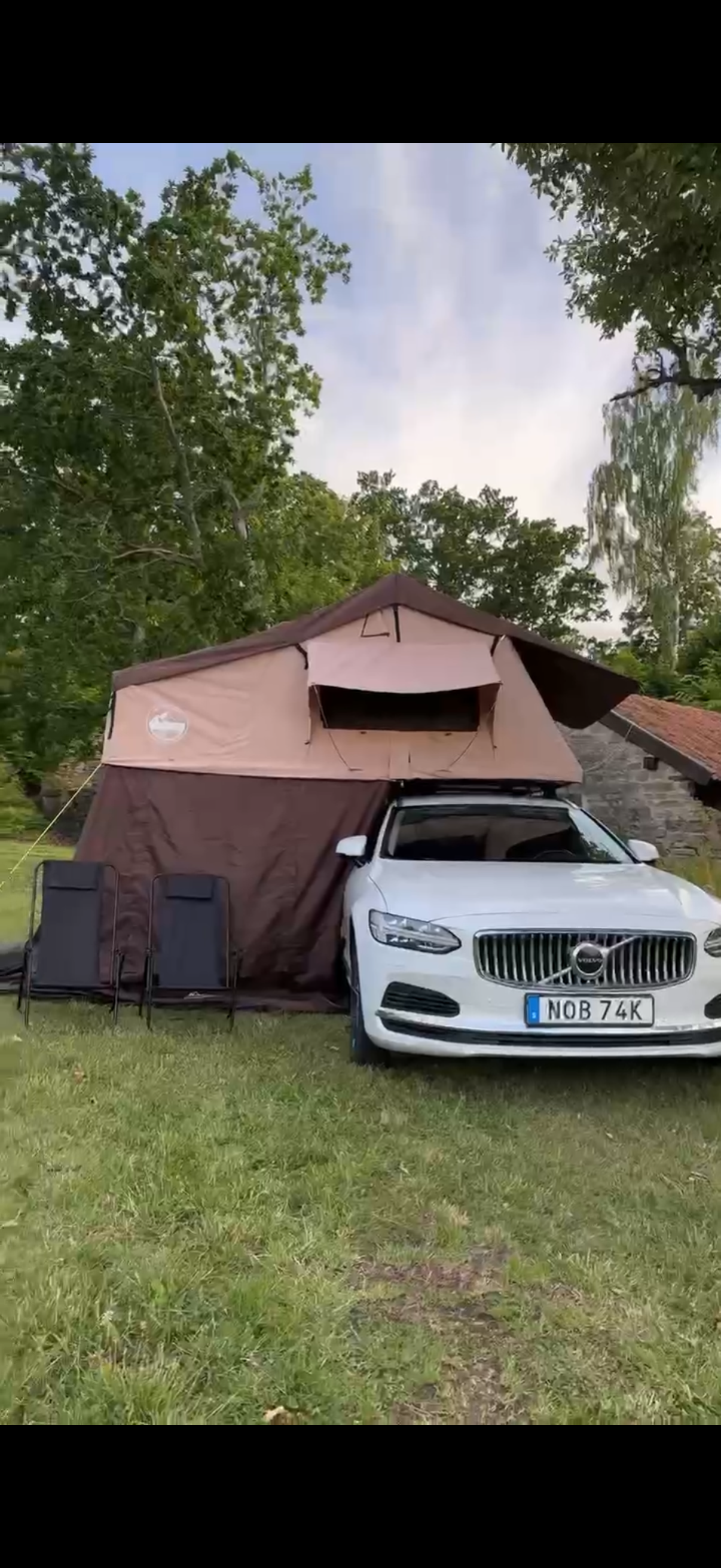 Safari pro l med förtält - stort och rymligt tält för 2 vuxna och 2 barn.