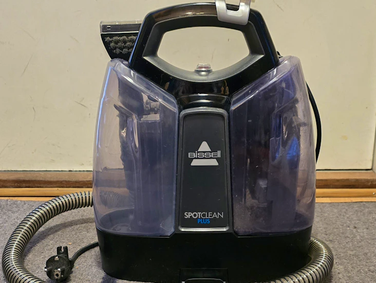 Bissell spotclean plus textiltvätt/mattvätt.