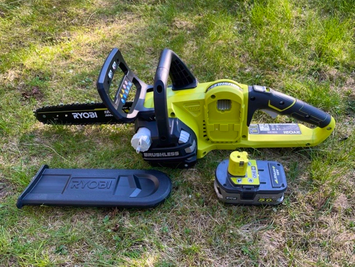 Ryobi batteridriven motorsåg - ocs1830