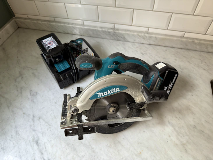 Makita 18v cireklsåg